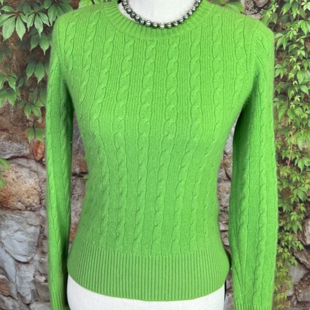 VINCE. Chartreuse Cashmere Crewneck Sweater, S